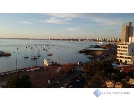 Apartamentos En Península
