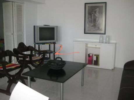 Apartamentos En Península: Lvn1470a