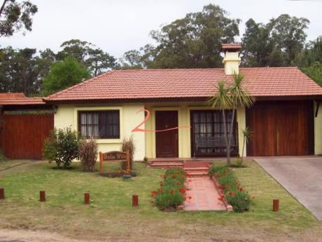Casas En Playa Mansa