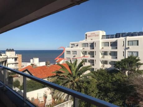 Apartamentos En Península: Lvn4387a