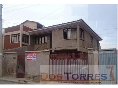 165.000 Casa Con 3 Departamentos