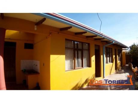 80.000$us Casa Con 5 Dormitorios Km 6 A Sacaba