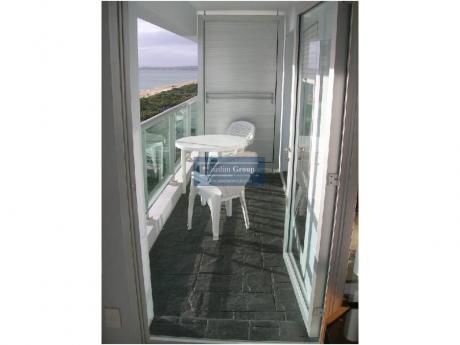 Apartamentos En Playa Mansa