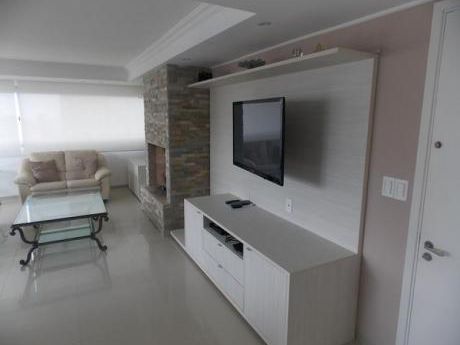 Apartamentos En Península