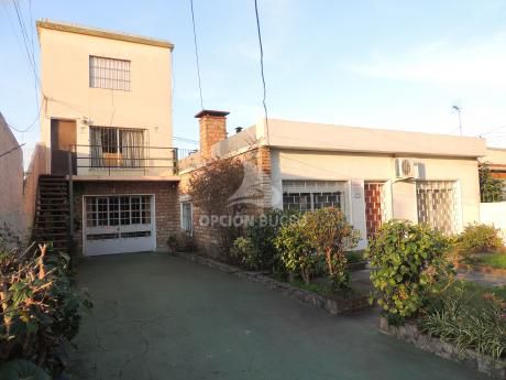 2 Casas En Un Padrón A La Venta En Unión