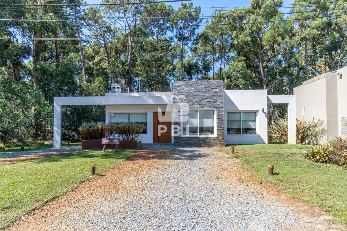 Casa en venta en Solanas