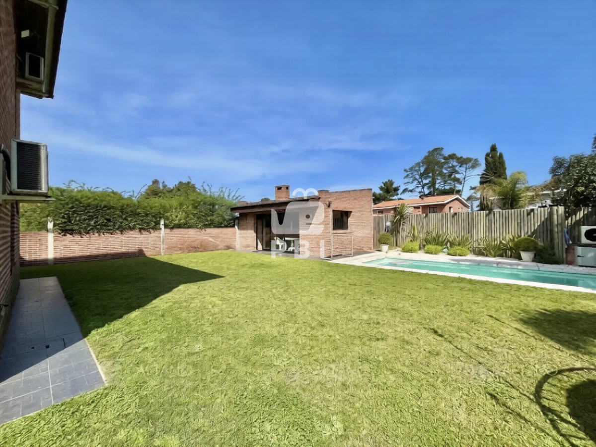 Casa en venta en Pinares