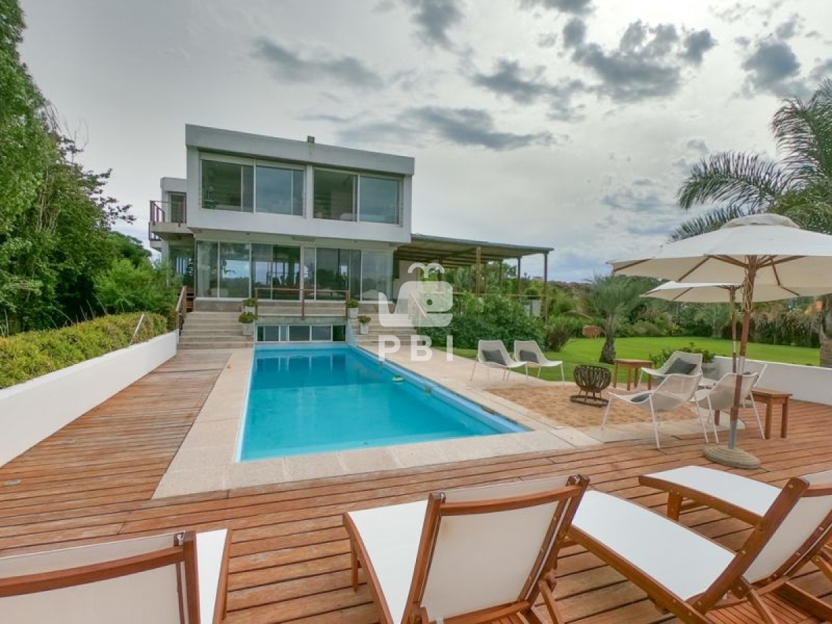 Casa en venta en Punta Ballena