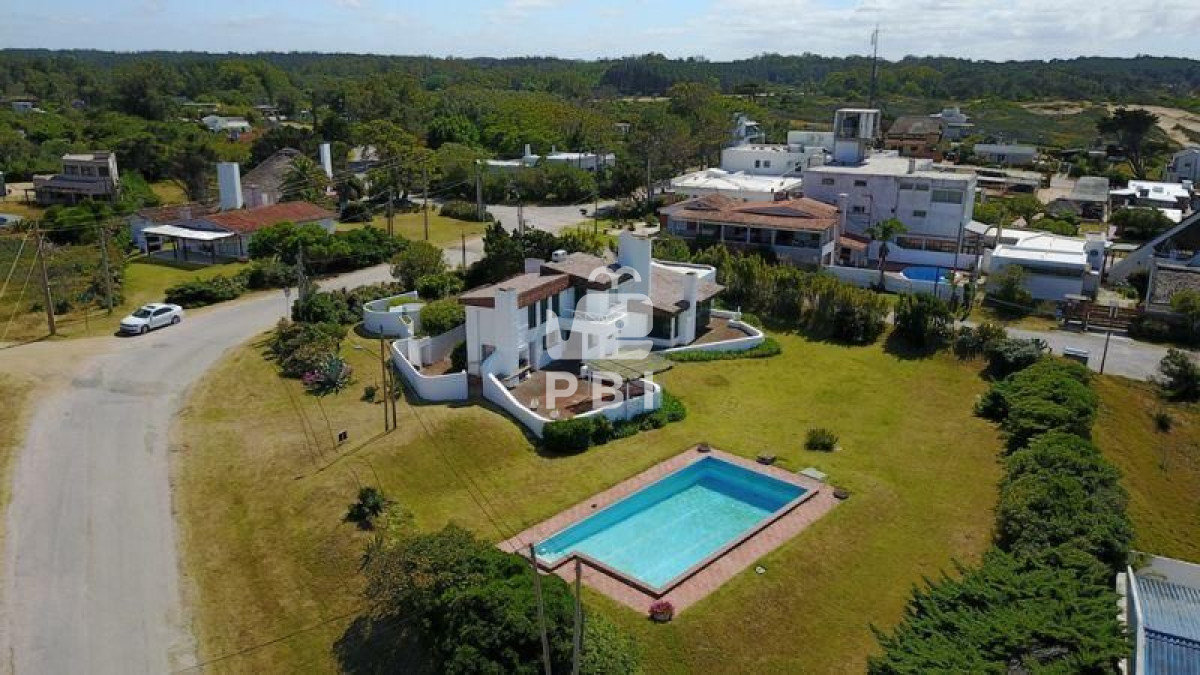 Foto 3 de 14