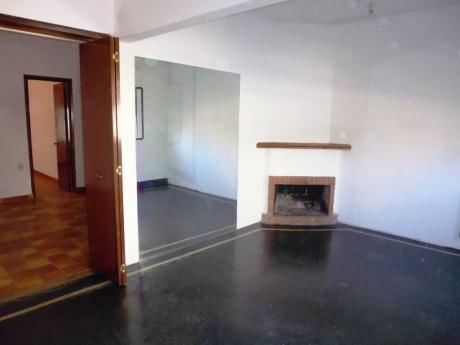 Casa En Venta 3 Dormitorios