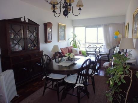 Apartamento En Alquiler 3 Dormitorios