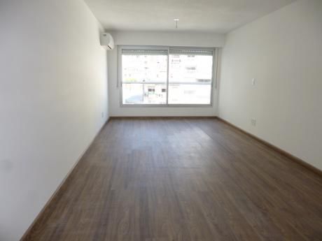 Apartamento En Alquiler Monoambiente