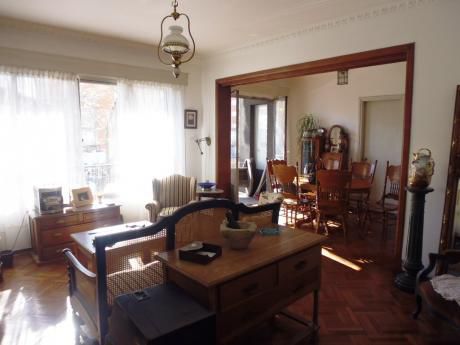 Casa En Venta 4 Dormitorios