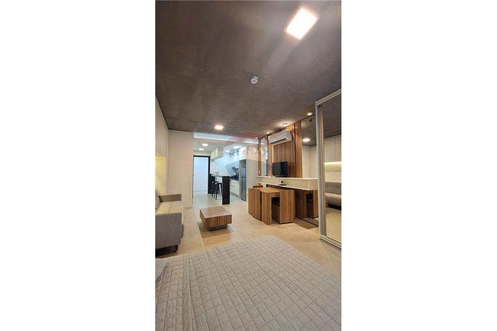 VENDO MONOAMBIENTE EN LAS MERCEDES — foto 2