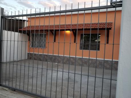 Excelente Casa En Barrio Bella Italia