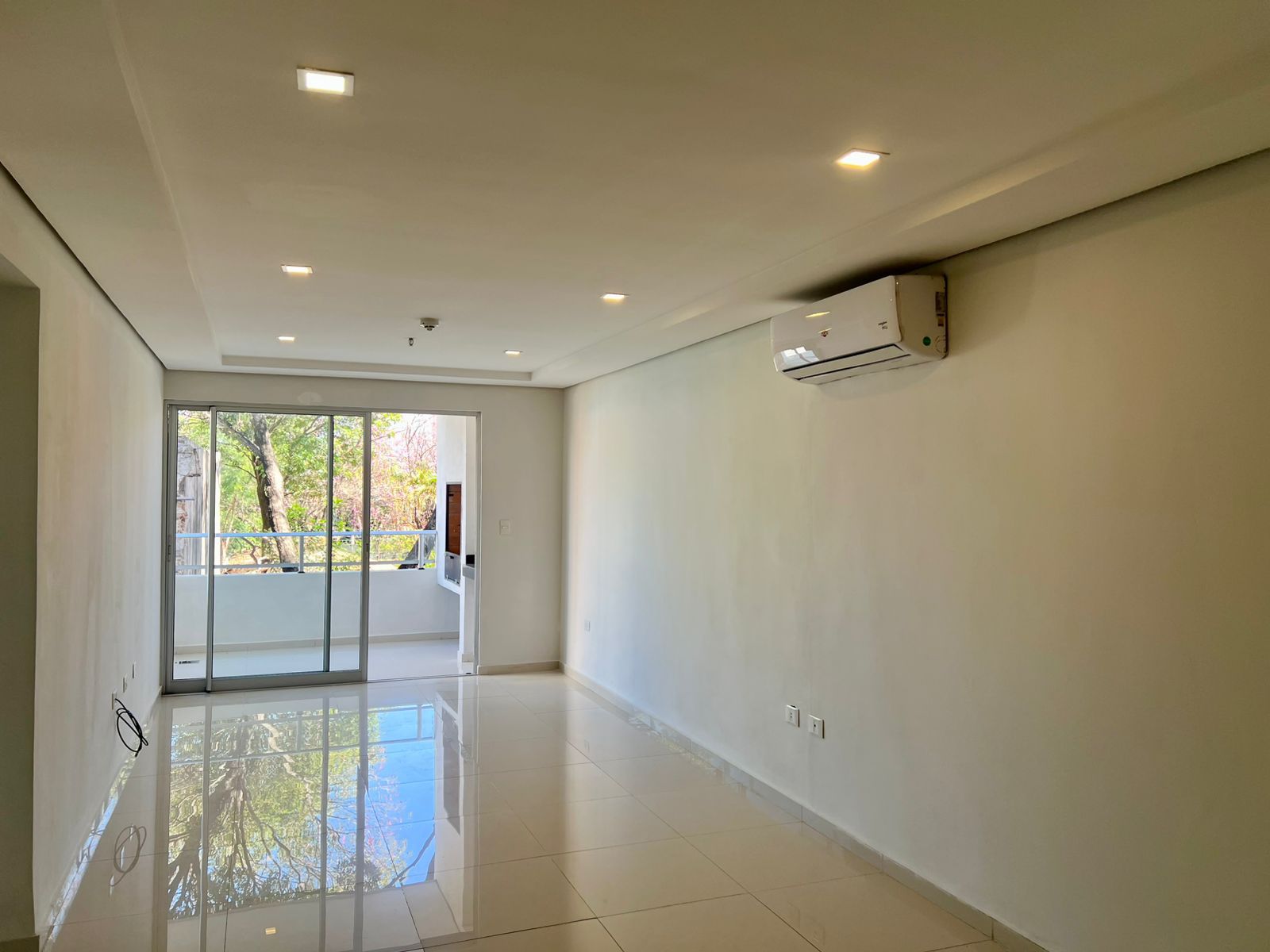 ALQUILO DEPARTAMENTO DE 2 DORMITORIOS EN BARRIO JARA — foto 2