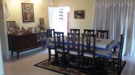 Tierra Inmobiliaria- Hermosa Casa En Lambare! A Pasos Del Supermercado Archi!