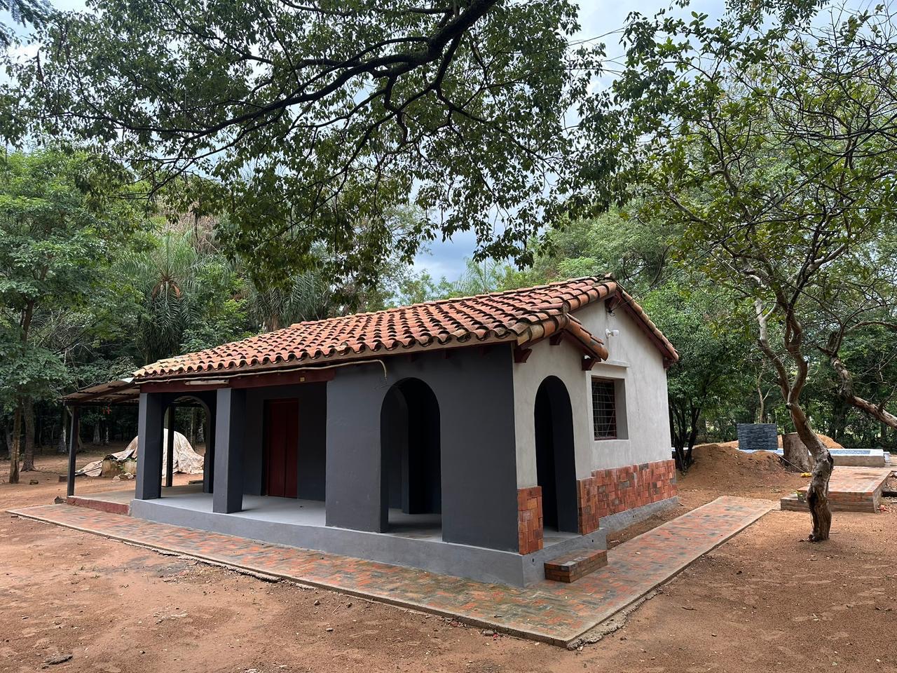 Oportunidad en Paraguari, zona Escobar. Casa se Campo — foto 2