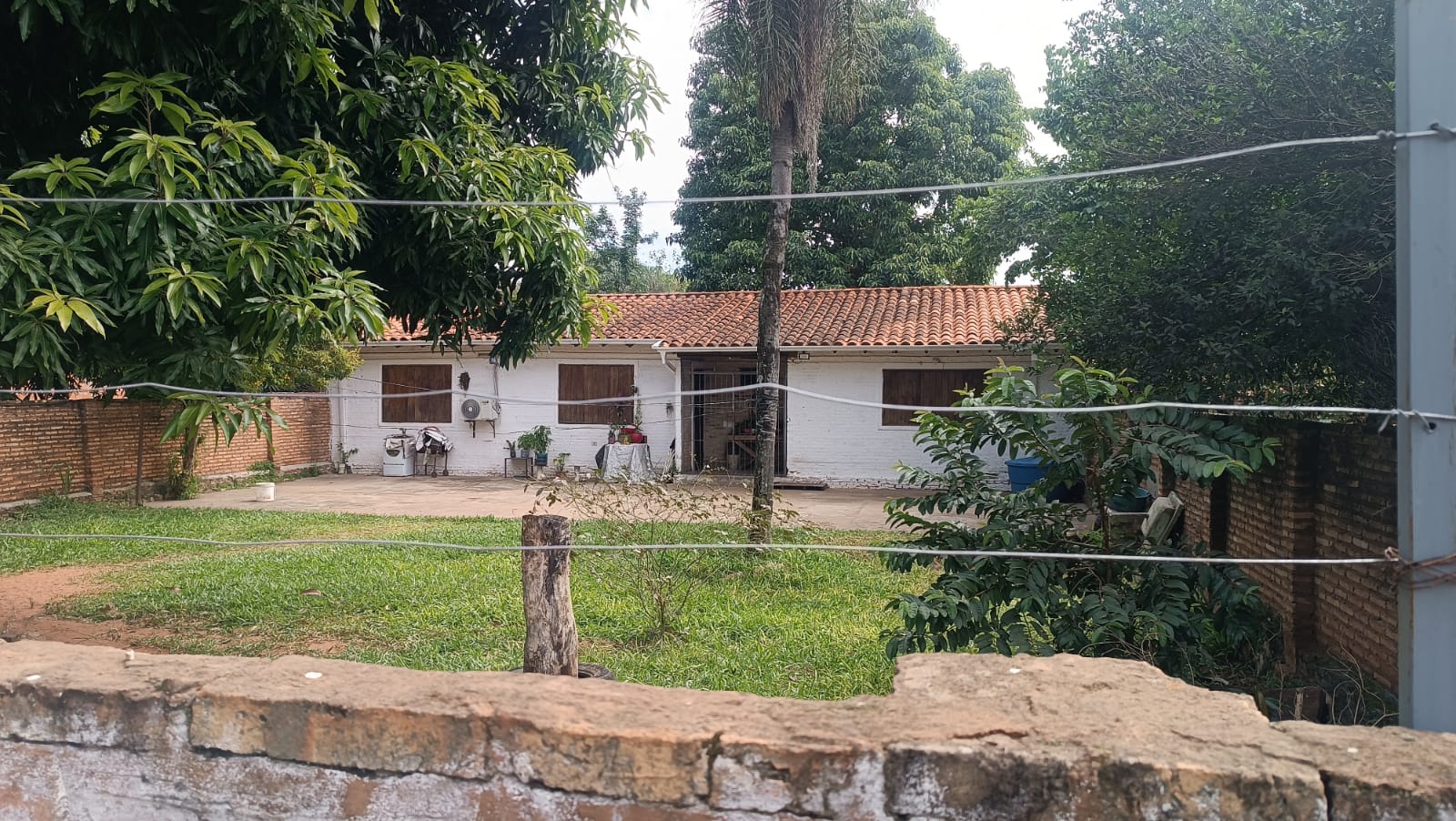 VENDO  CASA EN  VILLA ELISA — foto 2