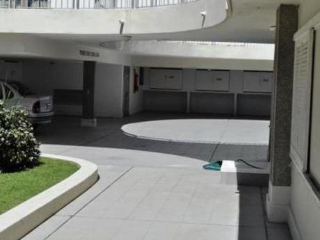 Apartamentos En Península: Cte1095a