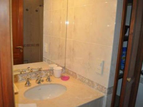 Apartamentos En Punta Ballena: Cte3705a