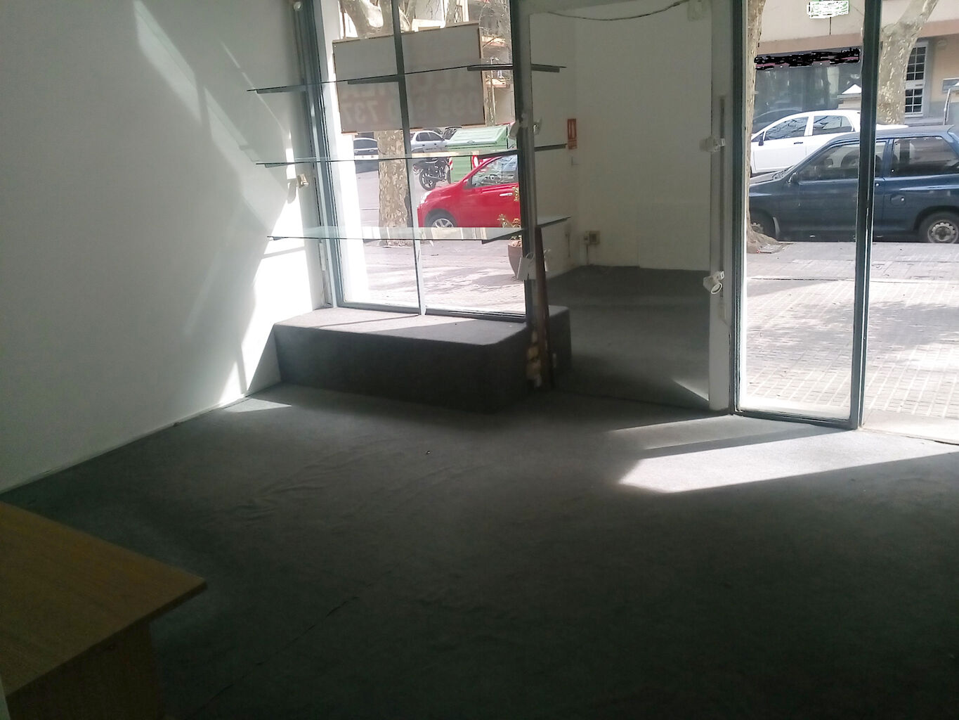 OPORTUNIDAD EN PLENO CENTRO COMERCIAL DE POCITOS!!! · Foto 6