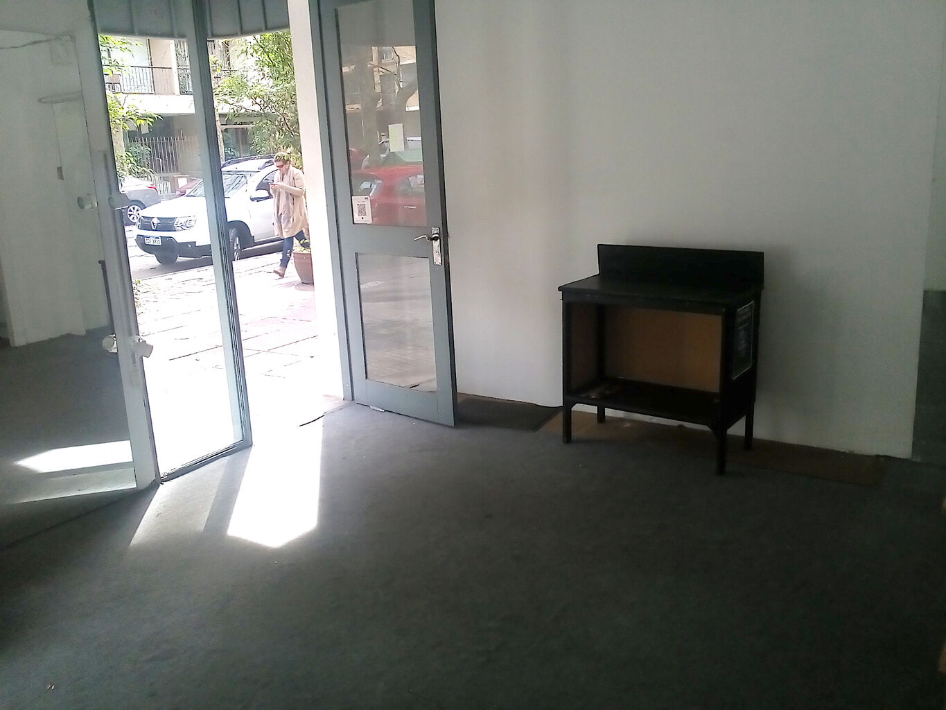 OPORTUNIDAD EN PLENO CENTRO COMERCIAL DE POCITOS!!! · Foto 7