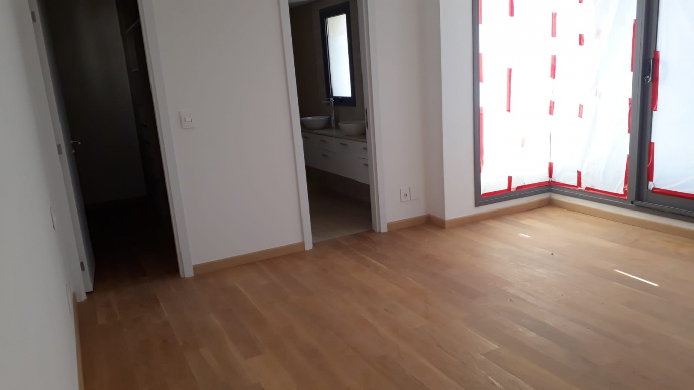 Apartamento de categoría frente al Golf | 2 dormitorios en suite | Amplias terrazas | Garage opciona · Foto 7