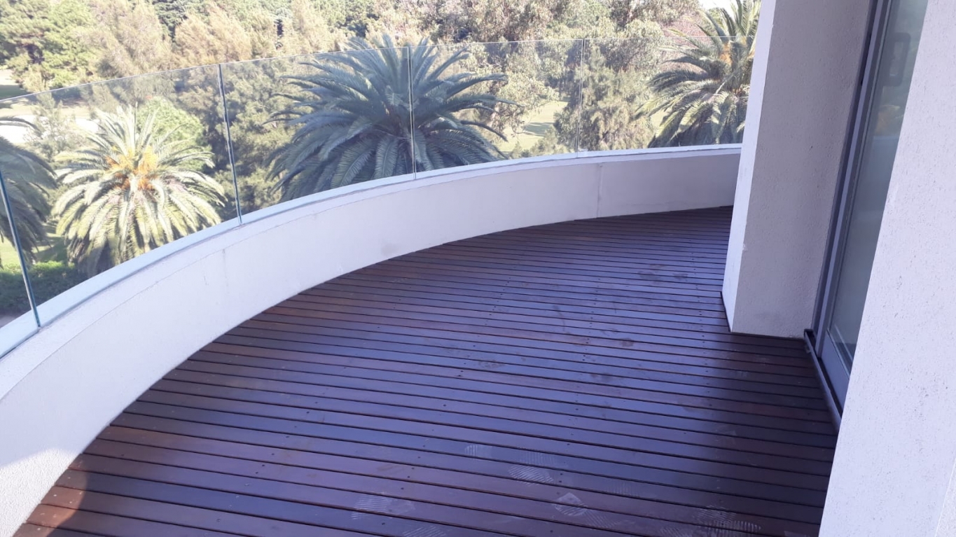 Apartamento de categoría frente al Golf | 2 dormitorios en suite | Amplias terrazas | Garage opciona · Foto 4
