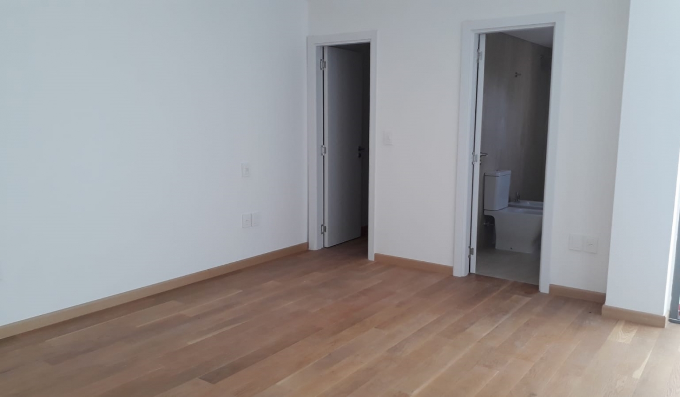 Apartamento de categoría frente al Golf | 2 dormitorios en suite | Amplias terrazas | Garage opciona · Foto 6