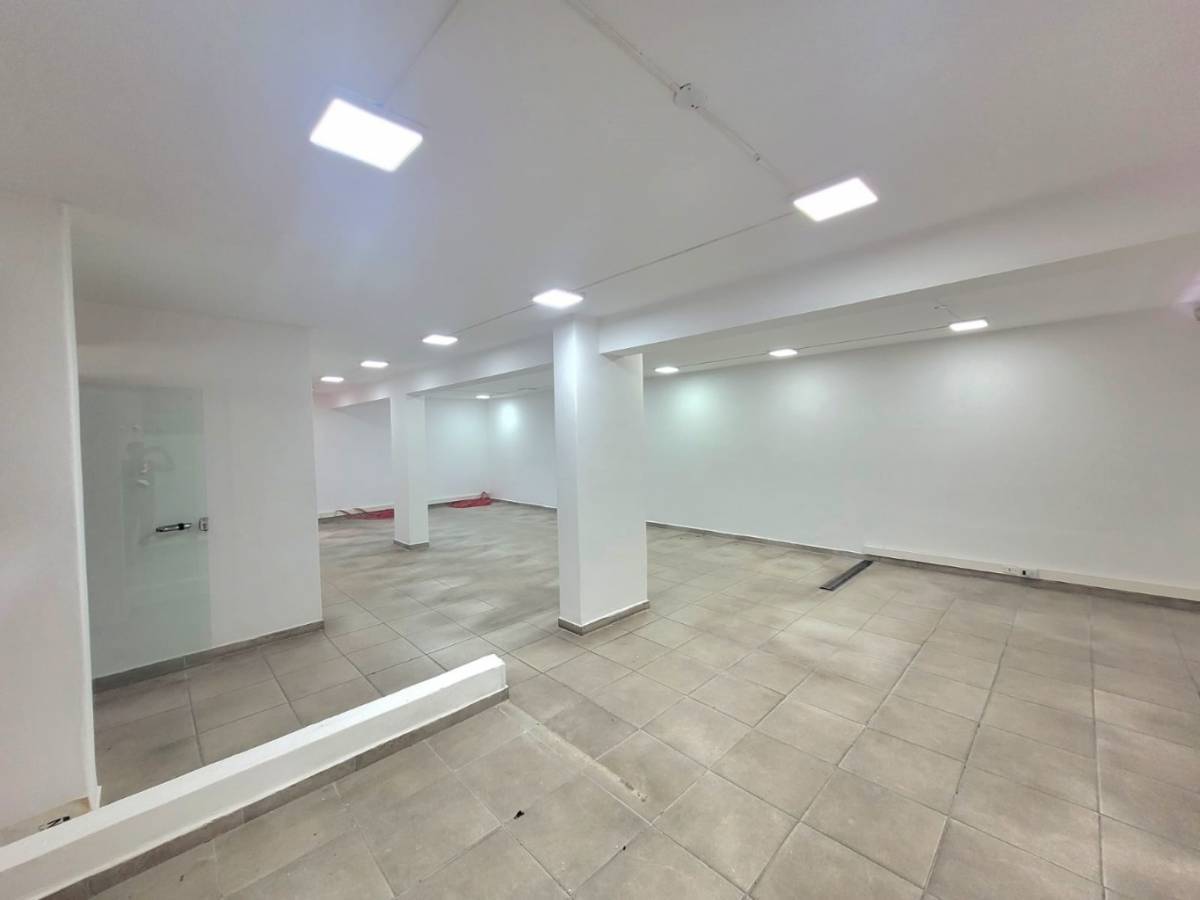 OFICINA EN VENTA EN EL CENTRO HISTÓRICO — foto 3