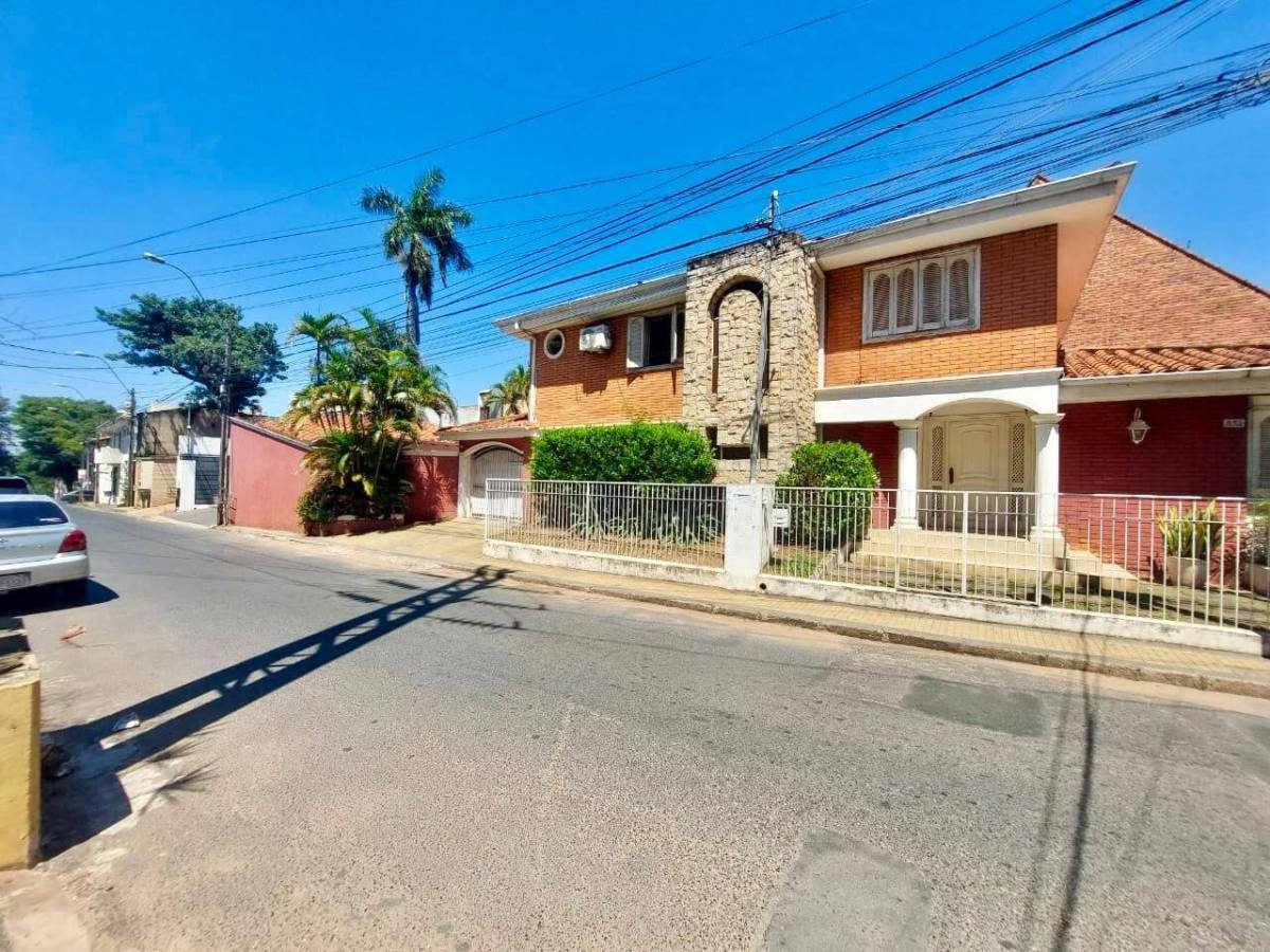 VENDO CASA EN ESQUINA - VILLA MORRA — foto 2