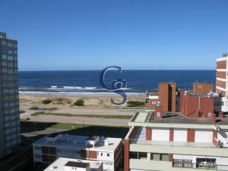 Apartamento En Triangulo Brava, En Venta, Brava, Punta Del Este, 2 Dormitorios.