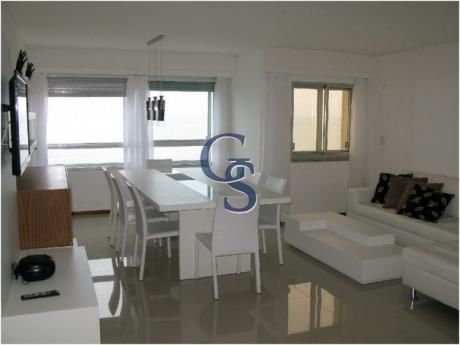 Apartamento En Van Gogh, Peninsula, Punta Del Este, 3 Dormitorios.