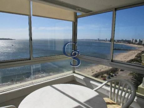 Apartamentos En Playa Mansa