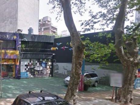 Amplio Local Comercial Sobre Bvar España En Zona Diseño
