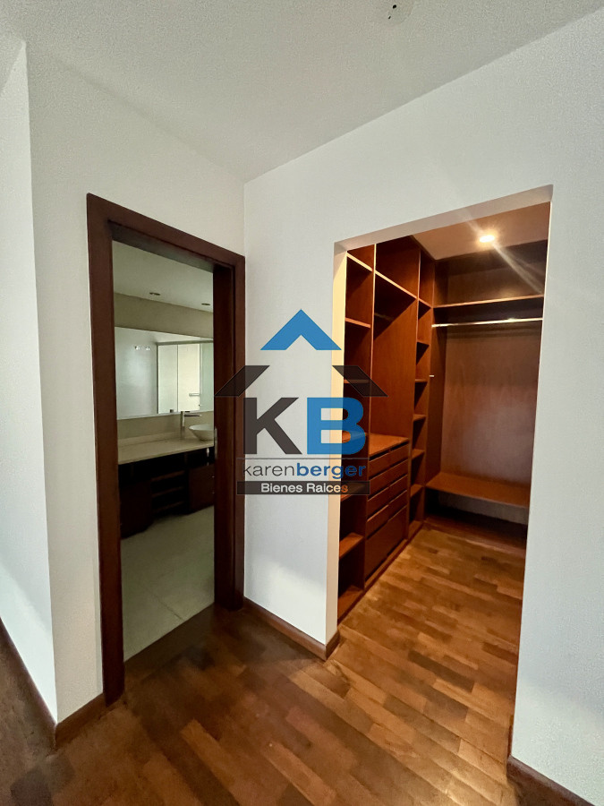Apartamento en Montevideo, Carrasco · Foto 6