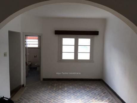 Venta Casa Aguada 1 O 2 Dormitorios