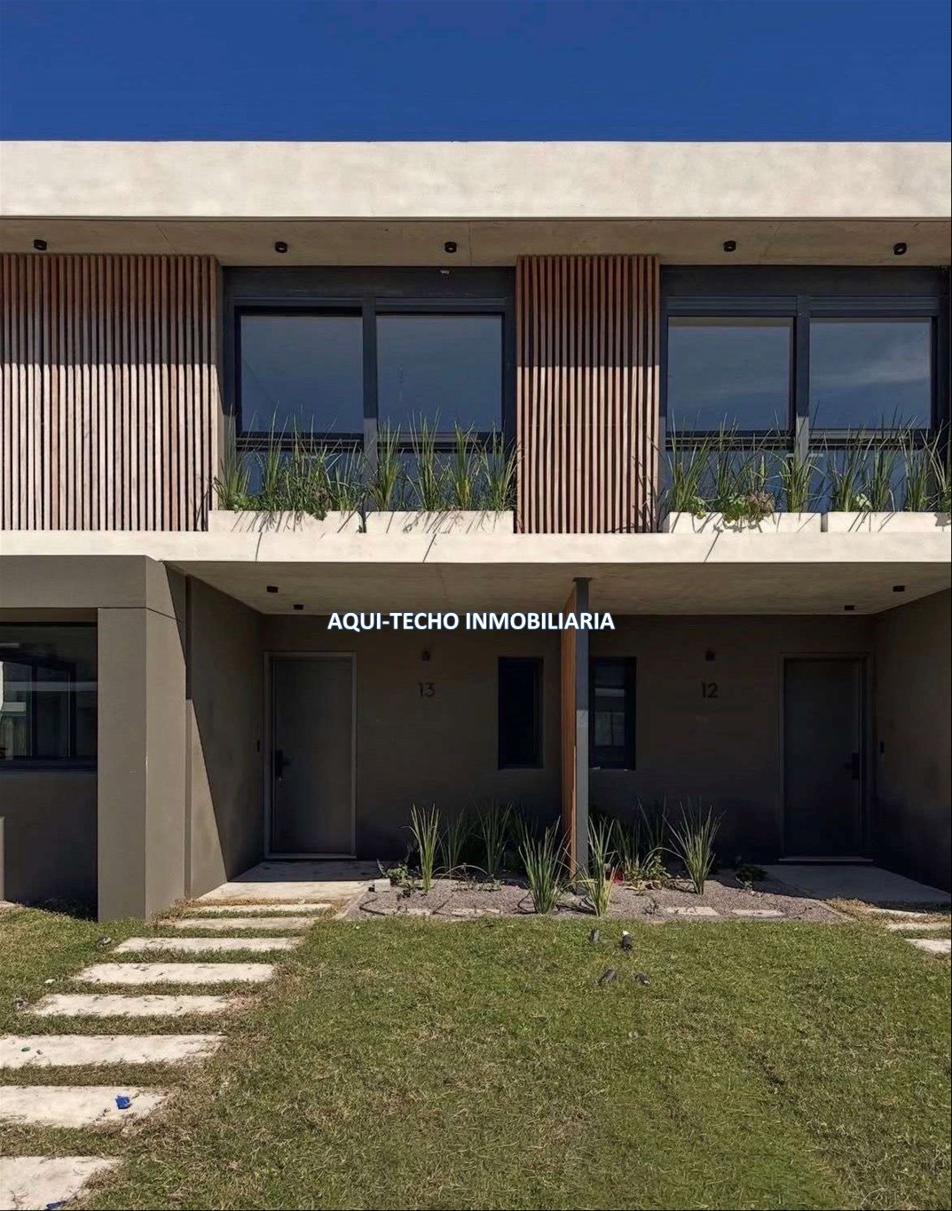 Venta y o Alquiler espectacular casa con diseño , 3 dormitorios y 3 baños · Foto 4