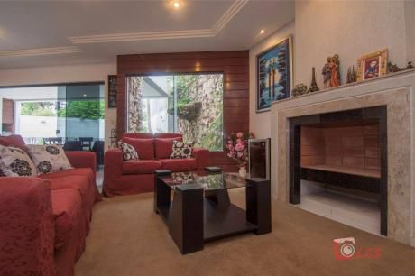 Hermosa Residencia En Barrio Recoleta