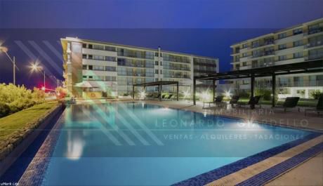 Hermoso Apartamento Frente Al Río De La Plata | C/ Amenities