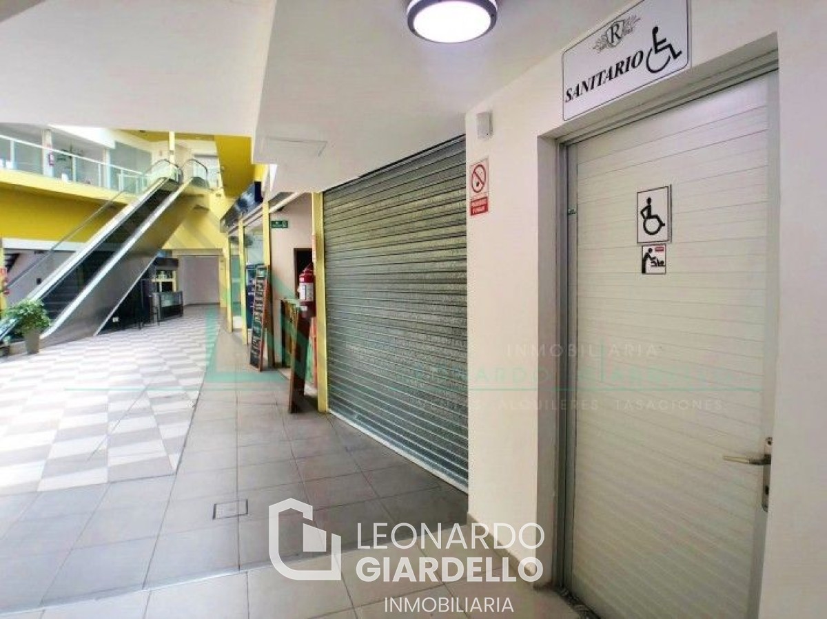 Montevideo - Locales comerciales en Paseo de compras REUS · Foto 4