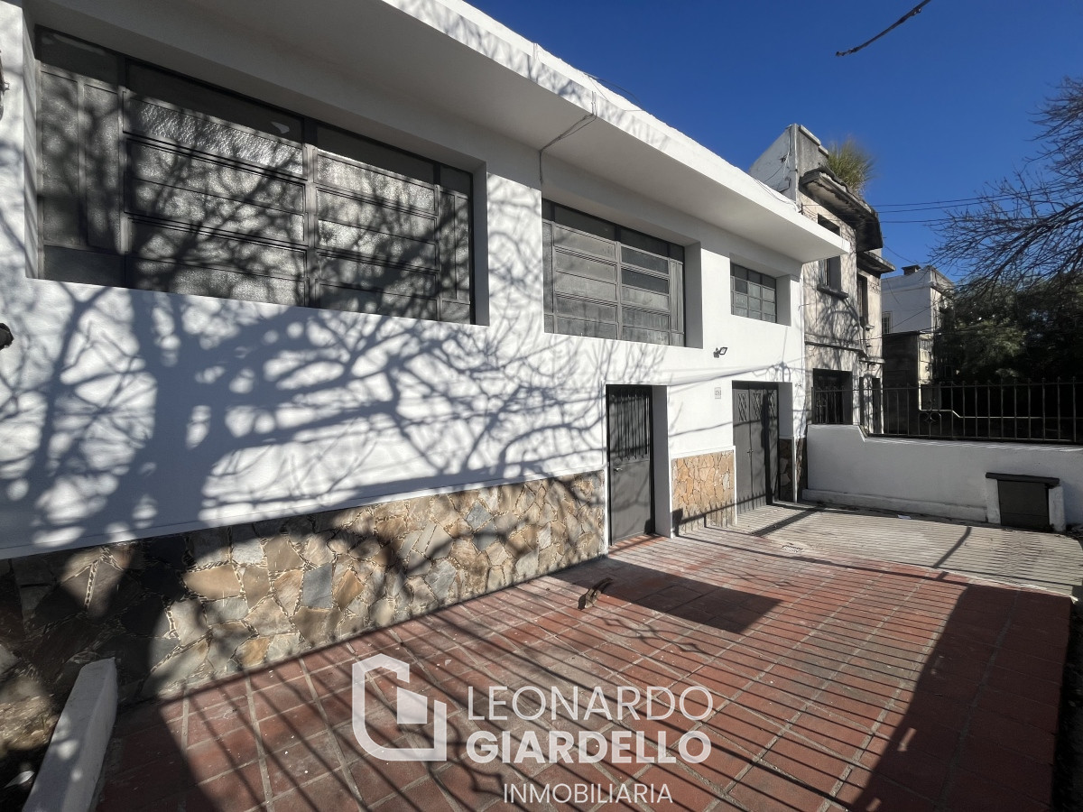 Montevideo, Unión - Alquiler propiedad comercial en punto estratégico
