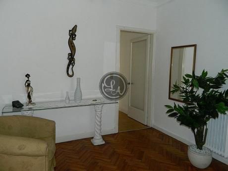 Excelente Apartamento De 3 Dormitorios