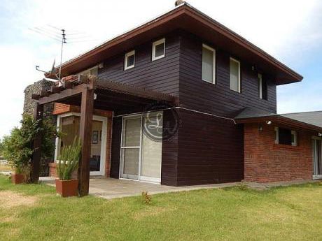 Casas En Colinas De Carrasco