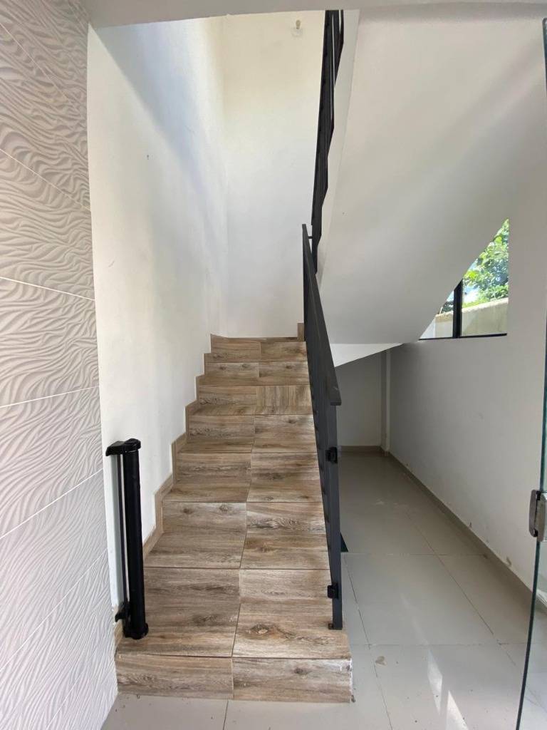 Casa en Alquiler para Uso Comercial – Barrio Santa María — foto 3