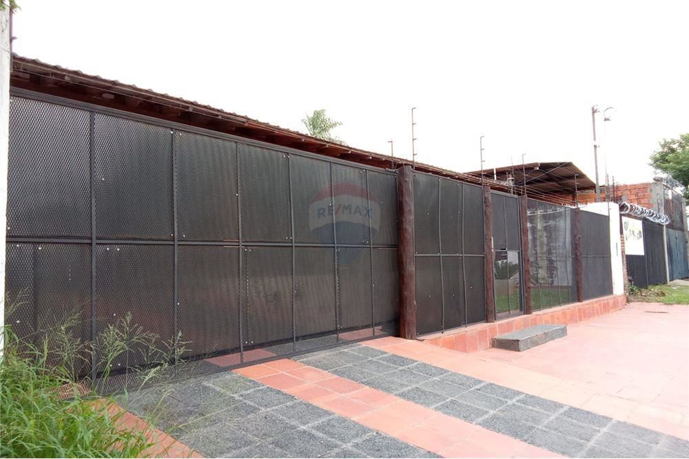 VENDO CASA EN ASUNCION SOBRE ASFALTO ZEBALLOS CUE — foto 3