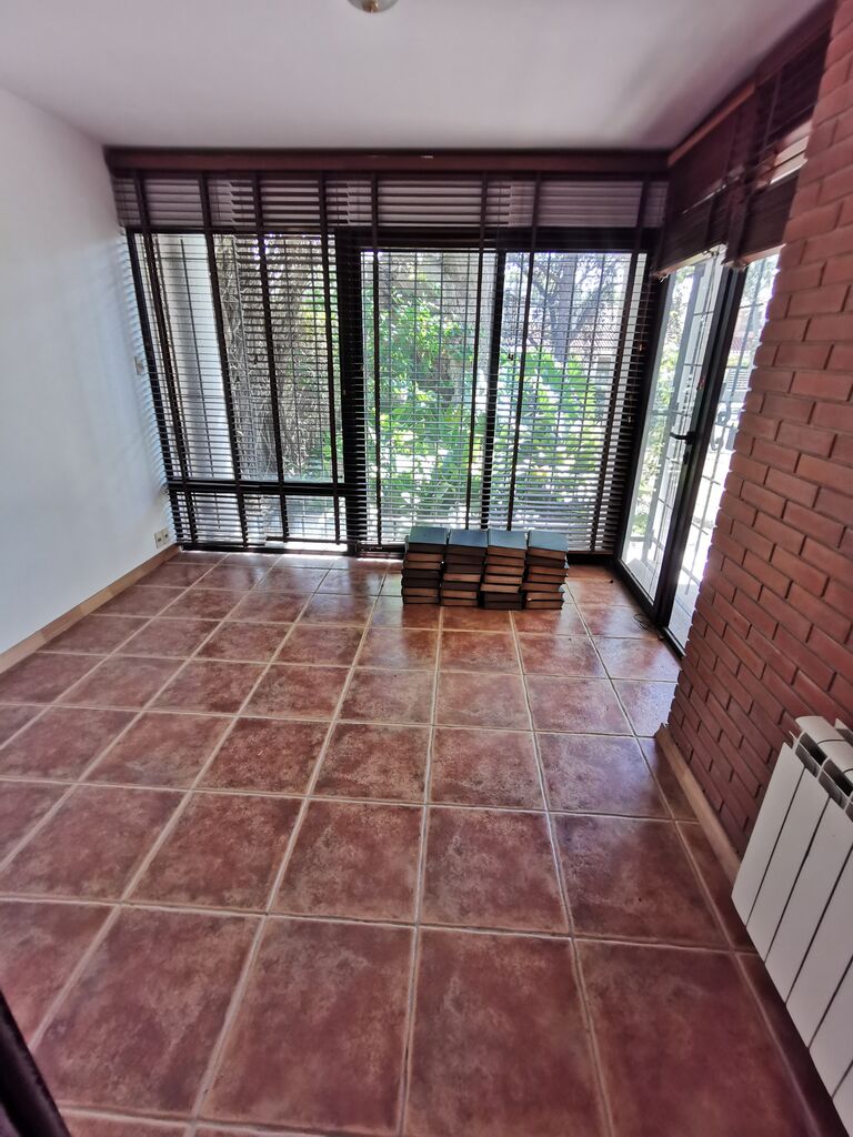 Gran Casa - Ideal Embajada o Empresa · Foto 10