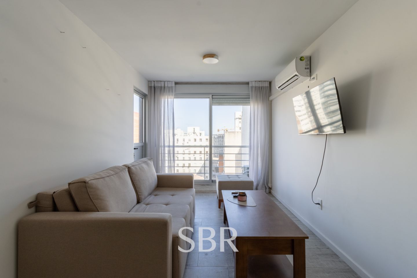 Alquiler apartamento amoblado 1 dormitorio con garage opcional en Parque Rodo