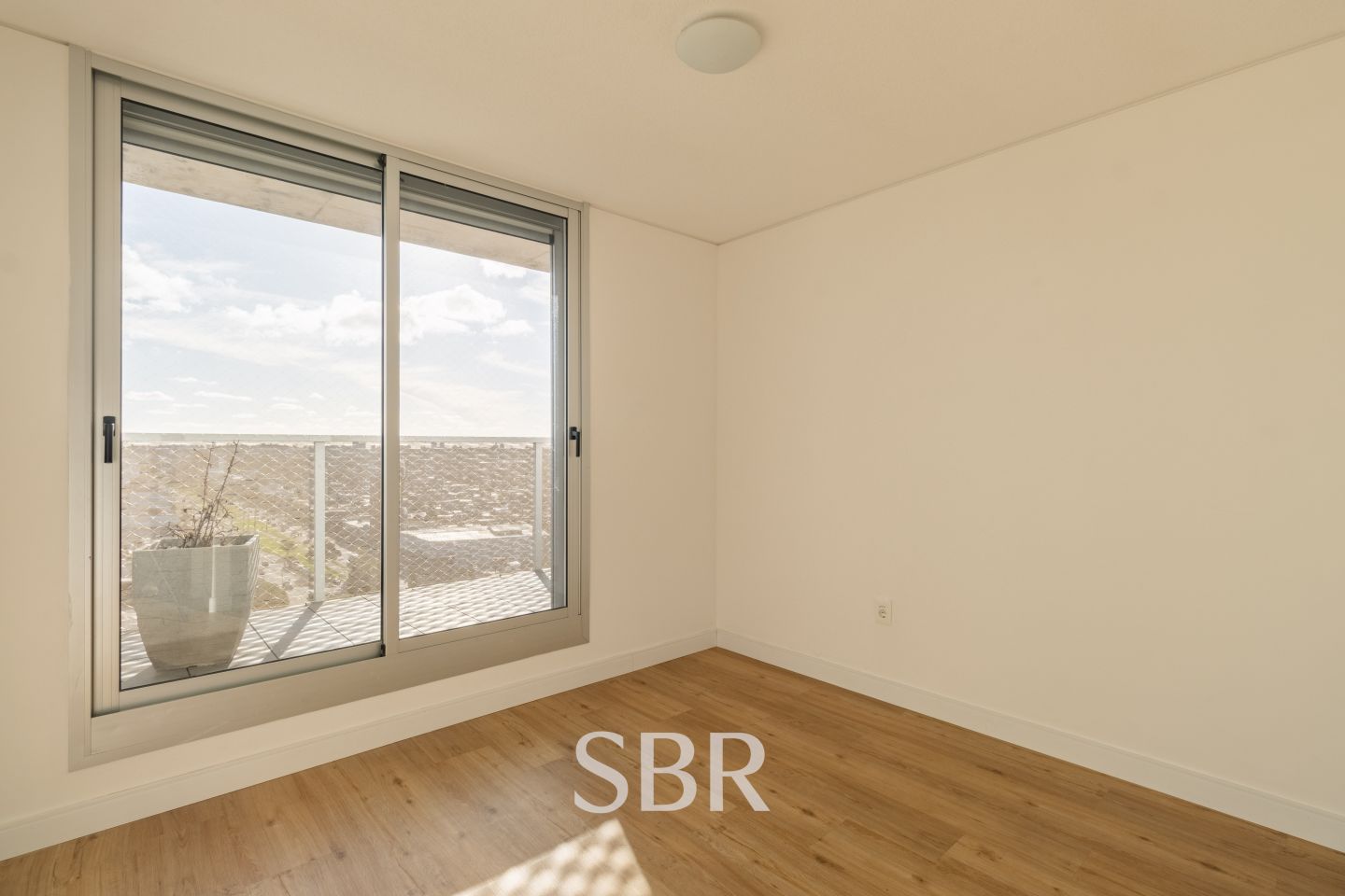 Alquiler Apartamento 2 Dormitorios En Malvín · Foto 9